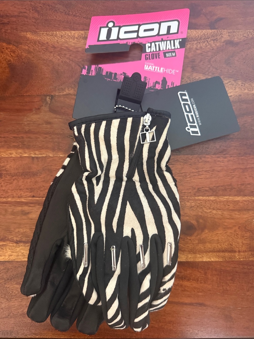 ICON Catwalk Zebra-Print Gloves - Black & White medium